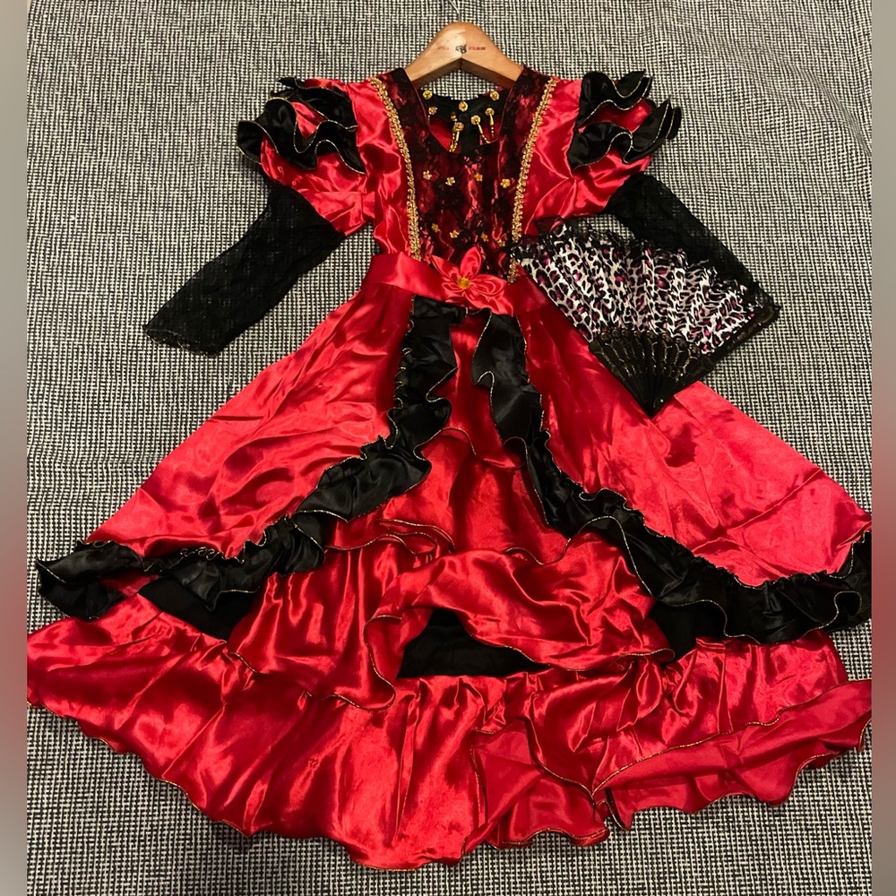 Peruvian Tapada Limeńa dress 5/6 T